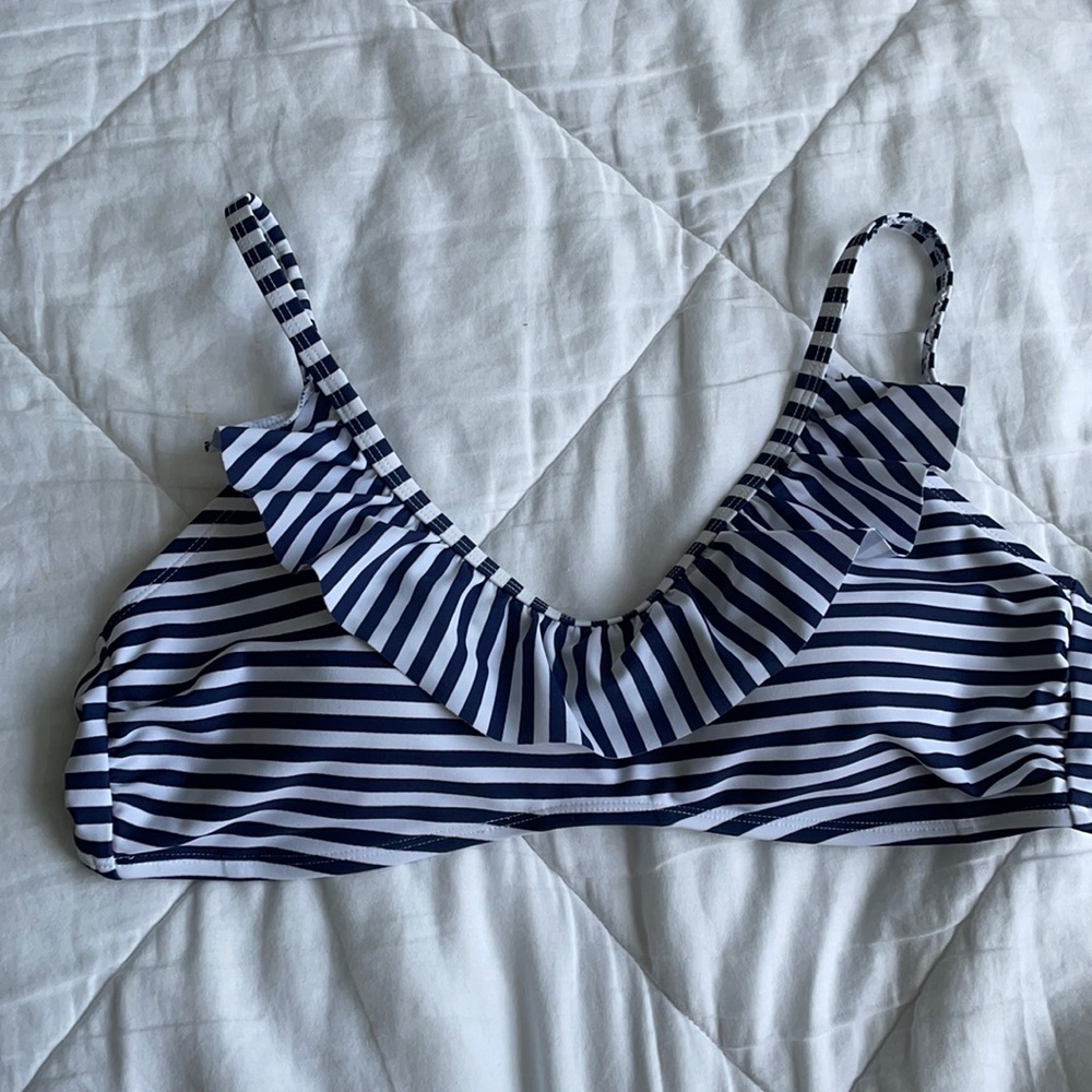 Vineyard Vines Target Bikini Swim Top only size L